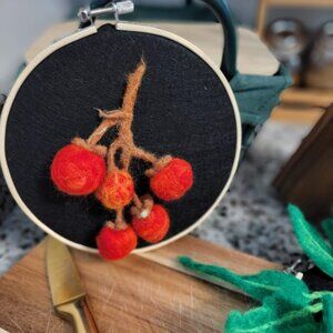 Vegetables on Embroidery Hoops | Handmade | Wool Needle Felting 1 Piece: Tomatos
